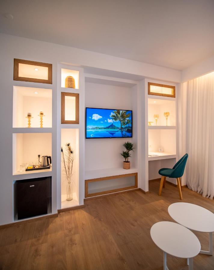 Executive Junior Suite Hot Tub